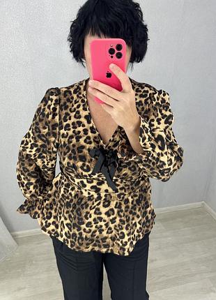 Гарна блуза