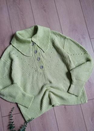 Жіночий светр кофта з коміром