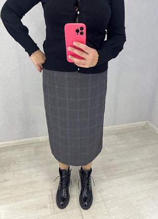 Стильна спідниця