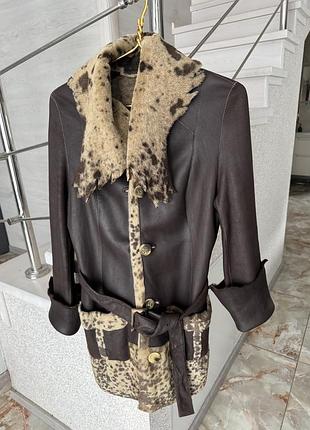 Шикарна  жіноча двустороння дублянка розмір s