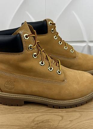 Оригінальні шкіряні черевики timberland