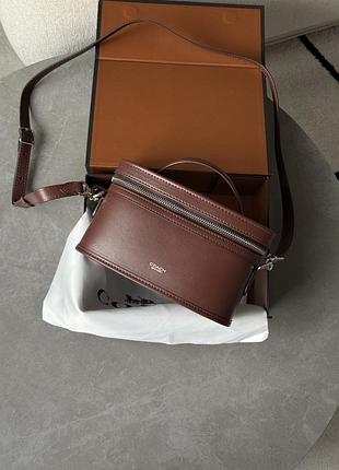 Шкіряна сумка косметичка trail 22см з верхньою ручкою co