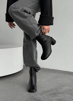 Кожаные зимние женские ботильоны с анатомическим носком черные, зимние ботинки натуральная кожа 11328