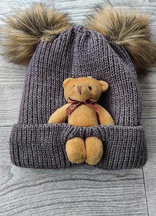 Зимняя шапка с мишкой, на возраст 3/4 года