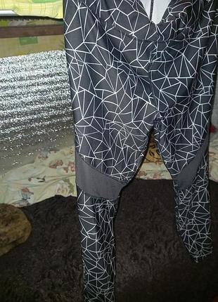 Лосини для спорту жіночі