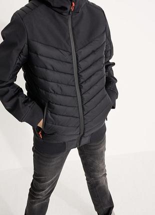 Деми куртка на мальчика