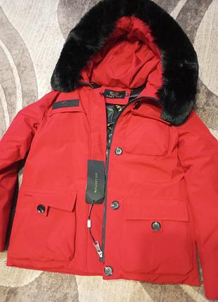 Тепла зимова куртка