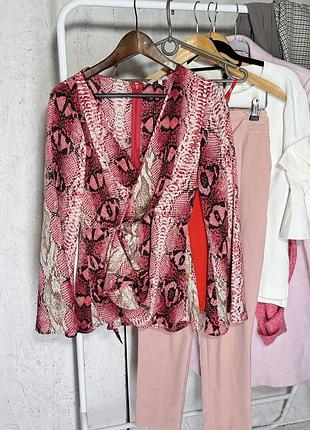 Пакет речей жіночого одягу рр 8