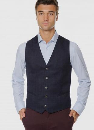 Стильная комбинированная жилетка/ l/ brend c&amp; a