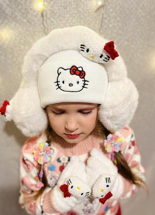 Шапки, перчатки, шарфи для дівчат