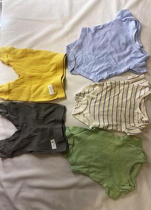 Набір бодиків з коротким рукавчиком та штанці 🥐❤️