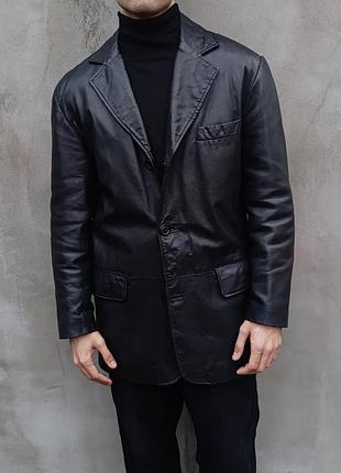 Шкіряна куртка піджак