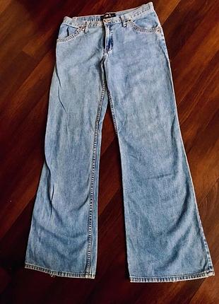Легкі джинси з америки
