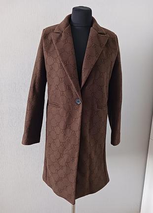 Пальто без утеплителя,размер м