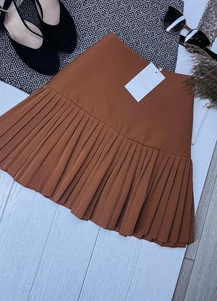 Нова коричнева спідниця s m спідниця коротка спідниця кльош пліссе