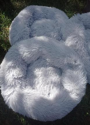 Пушистые лежанки лежак