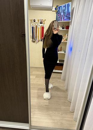 Сукня жіноча