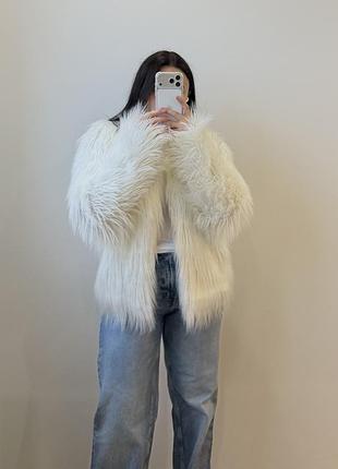 Обʼємна шубка