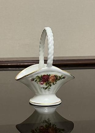 Фарфоровий кошичок royal albert old country roses