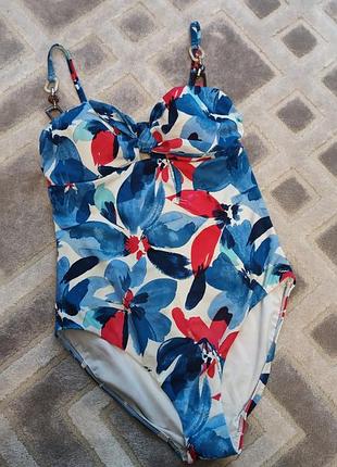 Очень яркий стягивающий слитный купальник размер xl