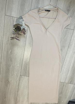 Сукня міді бежева xs s