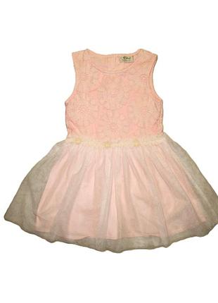 Ніжна ошатна сукня на 5-6років зріст 116