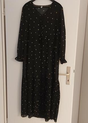 Шифоновое красивое платье culture, низ плиссе, р. 44-46