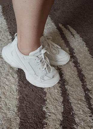 Кроссовки кожа+вставка