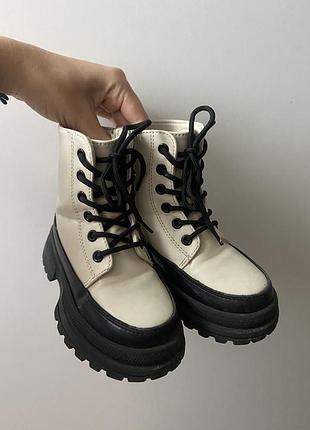 Зимові ботинки на дівчинку , 27 розмір