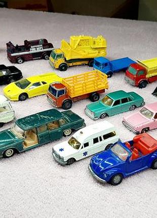 Продам колнкциональные машинки фирмы lesney metchbox siku majorette