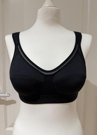 Бюстгалтер adidas stella mccartney