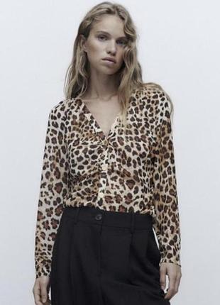 Блуза лео від zara
