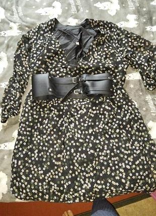 Жіноче плаття