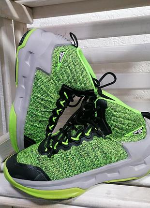 Кроссовки decathlon