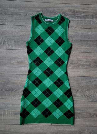 Платье мини zara размер s, в стиле 60-х, зеленая, теплая