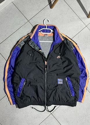 Чоловіча вінтажна куртка nike вітровка