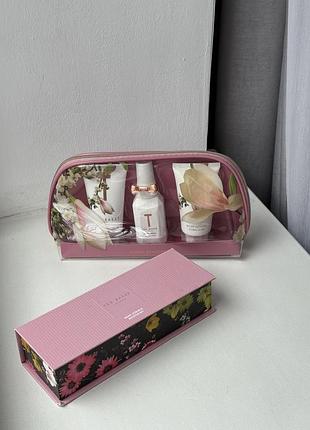 Подарункові набори ted baker