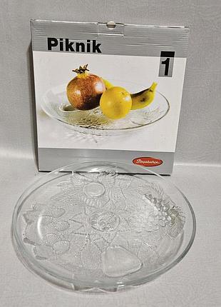 Стеклянное блюдце для фруктов
