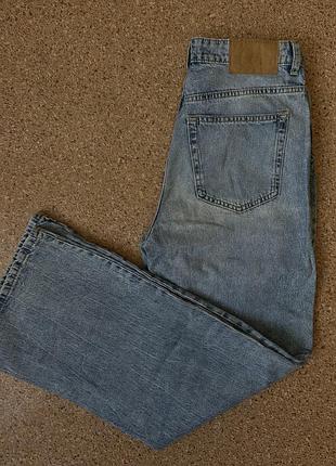 Блакитні жіночі джинси від h&m