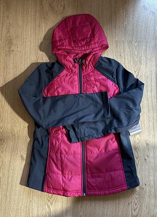 Спортивна курточка