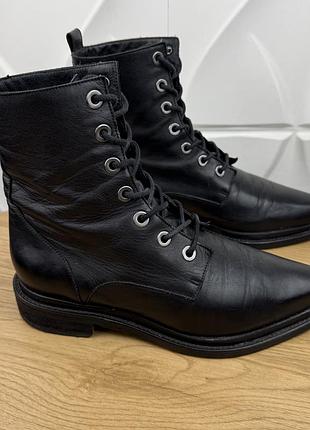 Оригінальні шкіряні черевики allsaints