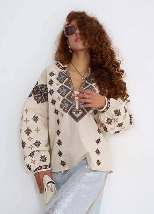 Вышитая блуза женская бежевая вышиванка рубашка