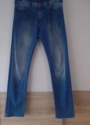Джинсы emporio armani