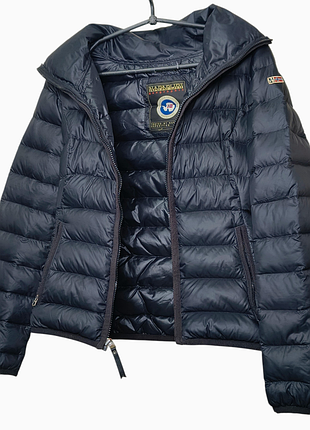 Жіноча куртка пуховик napapijri (оригінал) 90% пух