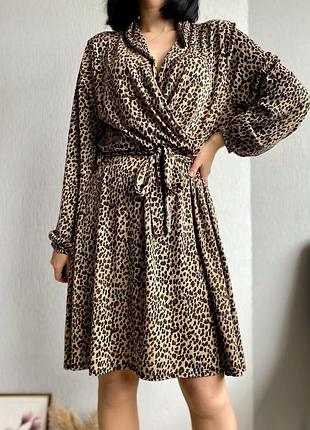 Сукня в анімалістичний принт під поясок, р-р 22