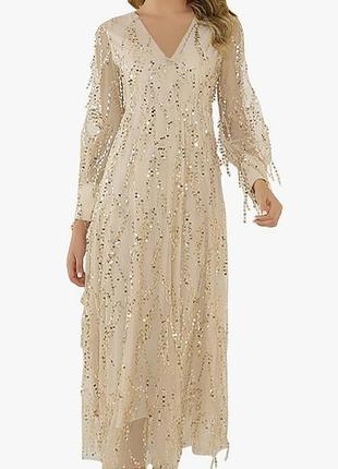 Платье вечернее в пайетки.
