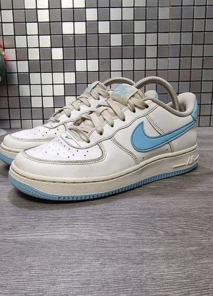 Кроссовки женские nike air force 1 lxx beige