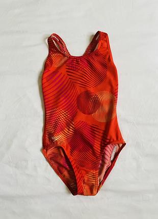 Яркий спортивный купальник 7-9 лет