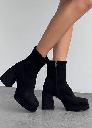 Жіночі ботильйони