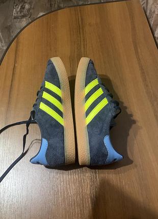 Кросівки adidas gazelle 4